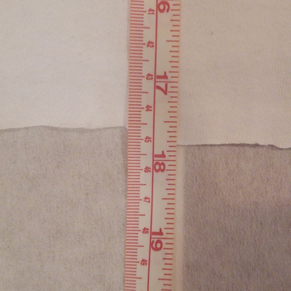 Vintage Winnie the Pooh Embroidered Crop Top - Picture 6 of 8